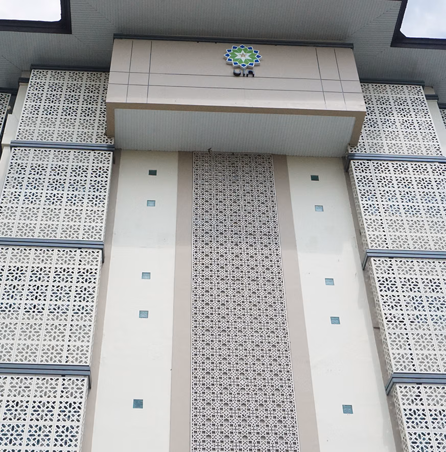Luxer Deco Application
